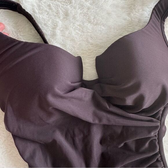 Miraclesuit Must Have Escape One-Piece Slimming Underwire Swimsuit Brown Sz 8 - Picture 5 of 9